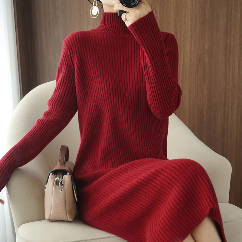 Mid-Length Knitted Bottom Dress with Half-High Neck